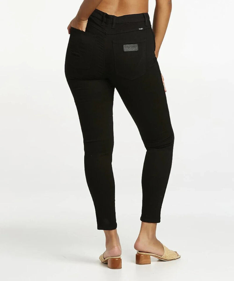 Wrangler High-Pins Super Skinny Jean_Black