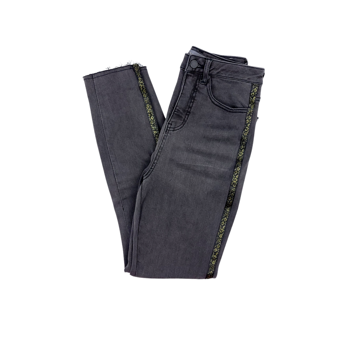 MINT VELVET BLACK DENIM ANIMAL PRINT STRIPR SKINNY JEANS – SHOPSINJOY